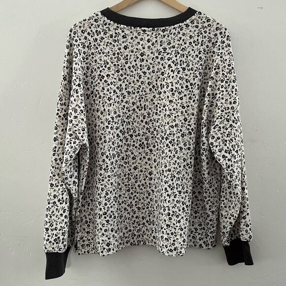 Lou & Grey Ditzy Floral Terry Sweatshirt Women's L Cozy Pullover Neutral $69 NWT - Picture 12 of 13